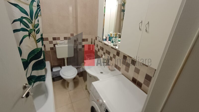 Vanzare apartament 2 camere Metalurgiei
